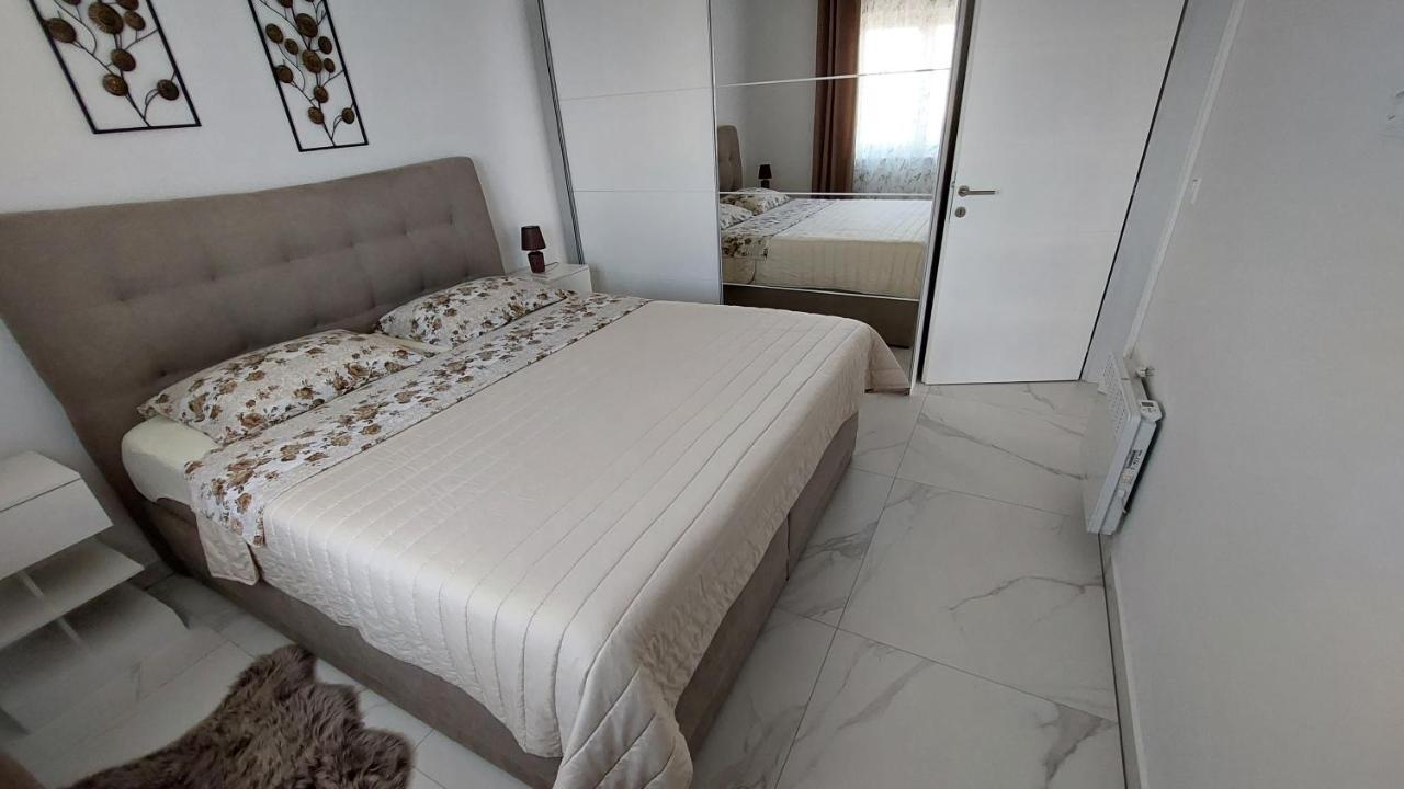 Penthouse Dream Look Apartment Rogoznica  Exterior photo